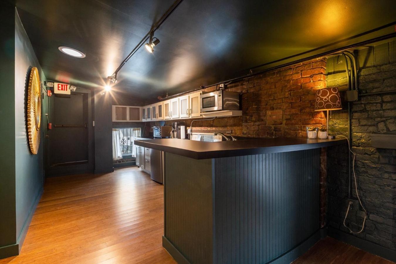 Lou Lou Lofts Apartment Louisville Bagian luar foto