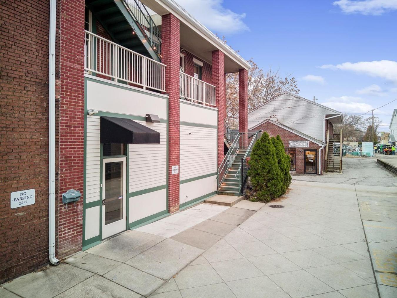 Lou Lou Lofts Apartment Louisville Bagian luar foto